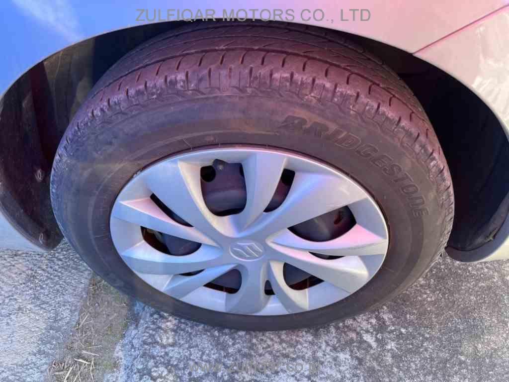 SUZUKI SWIFT 2019 Image 10