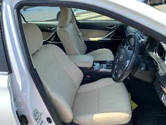 TOYOTA MARK X 2017 Image 13