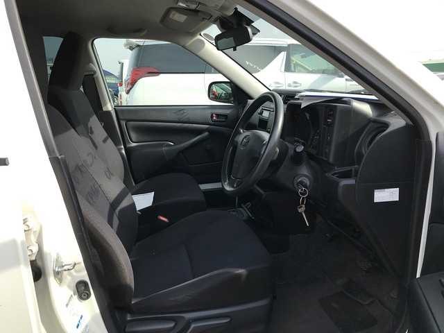 TOYOTA PROBOX 2018 Image 20