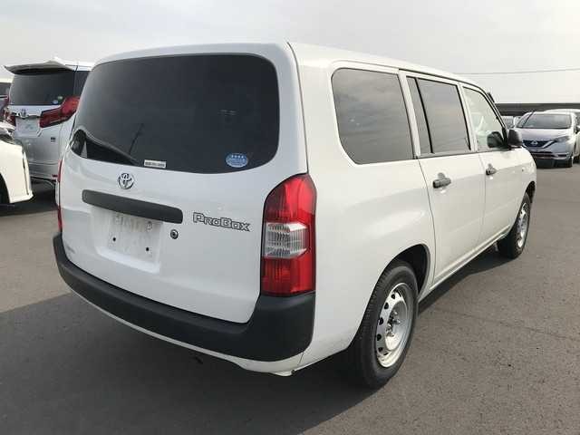 TOYOTA PROBOX 2018 Image 24