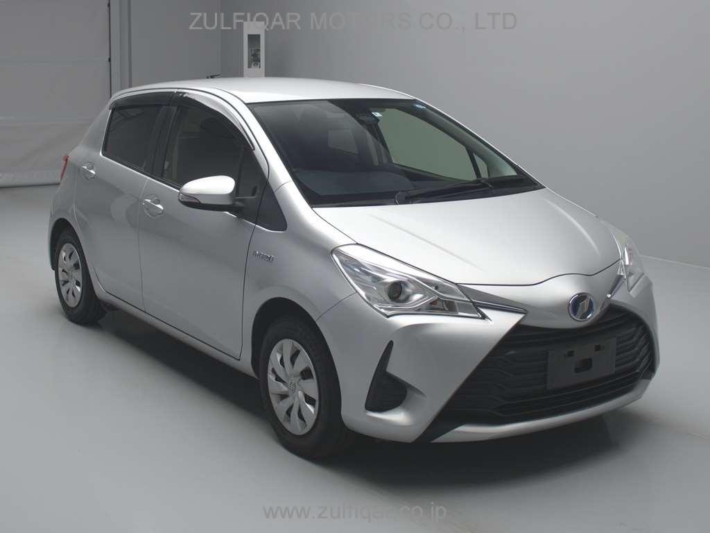 TOYOTA VITZ 2018 Image 3