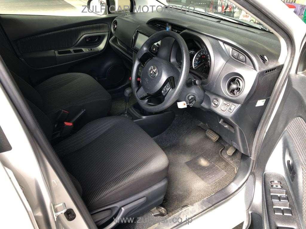 TOYOTA VITZ 2018 Image 5