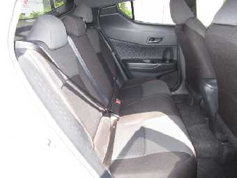 TOYOTA C-HR 2020 Image 7