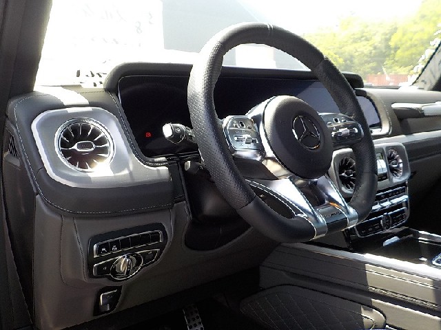 MERCEDES AMG G CLASS 2022 Image 20