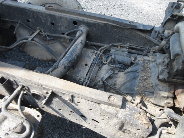 ISUZU ELF DUMP TRUCK 2000 Image 19