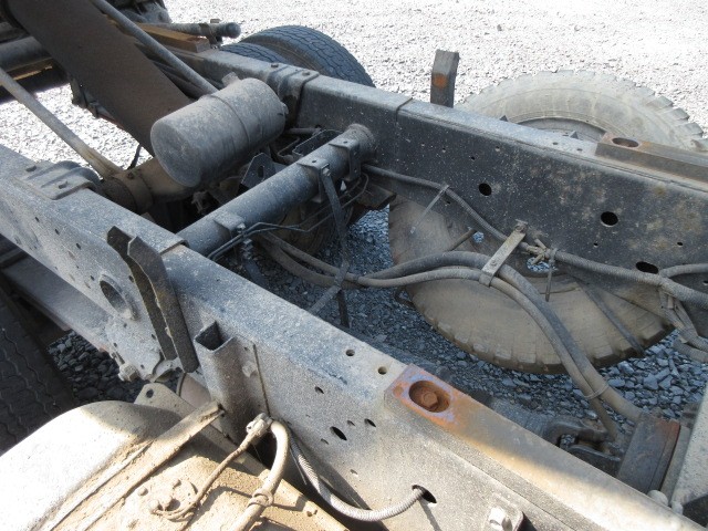 ISUZU ELF DUMP TRUCK 2000 Image 20