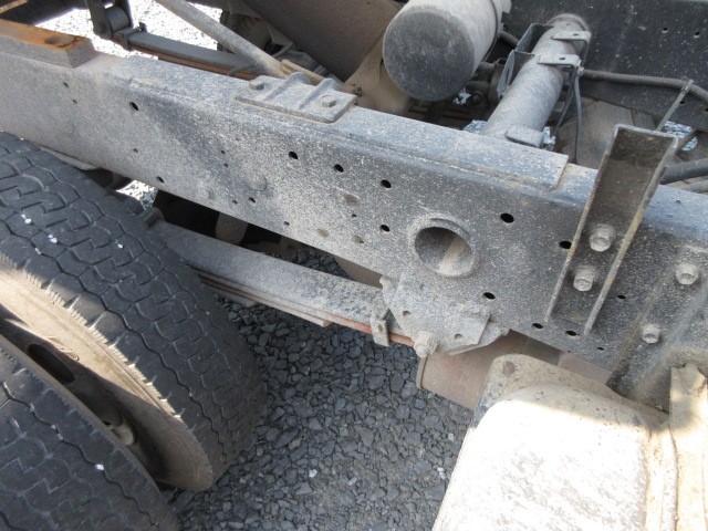 ISUZU ELF DUMP TRUCK 2000 Image 21