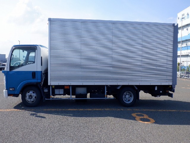 ISUZU ELF TRUCK 2010 Image 23