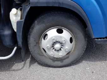 ISUZU ELF TRUCK 2010 Image 24