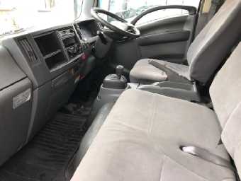 ISUZU ELF TRUCK 2010 Image 5