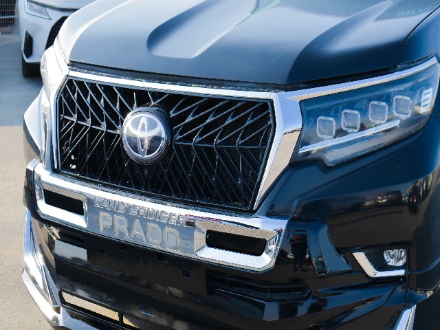 TOYOTA PRADO 2012 Image 25