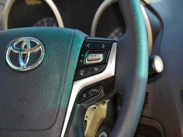 TOYOTA PRADO 2012 Image 20