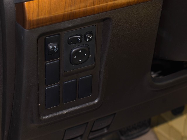 TOYOTA PRADO 2012 Image 21