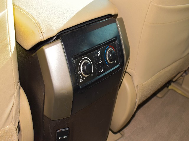 TOYOTA PRADO 2012 Image 27