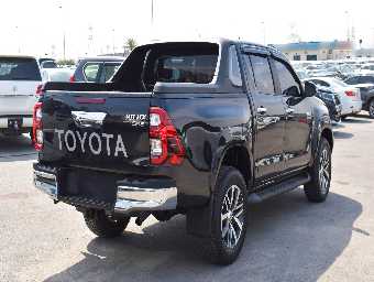 TOYOTA HILUX 2016 Image 2