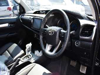 TOYOTA HILUX 2016 Image 11