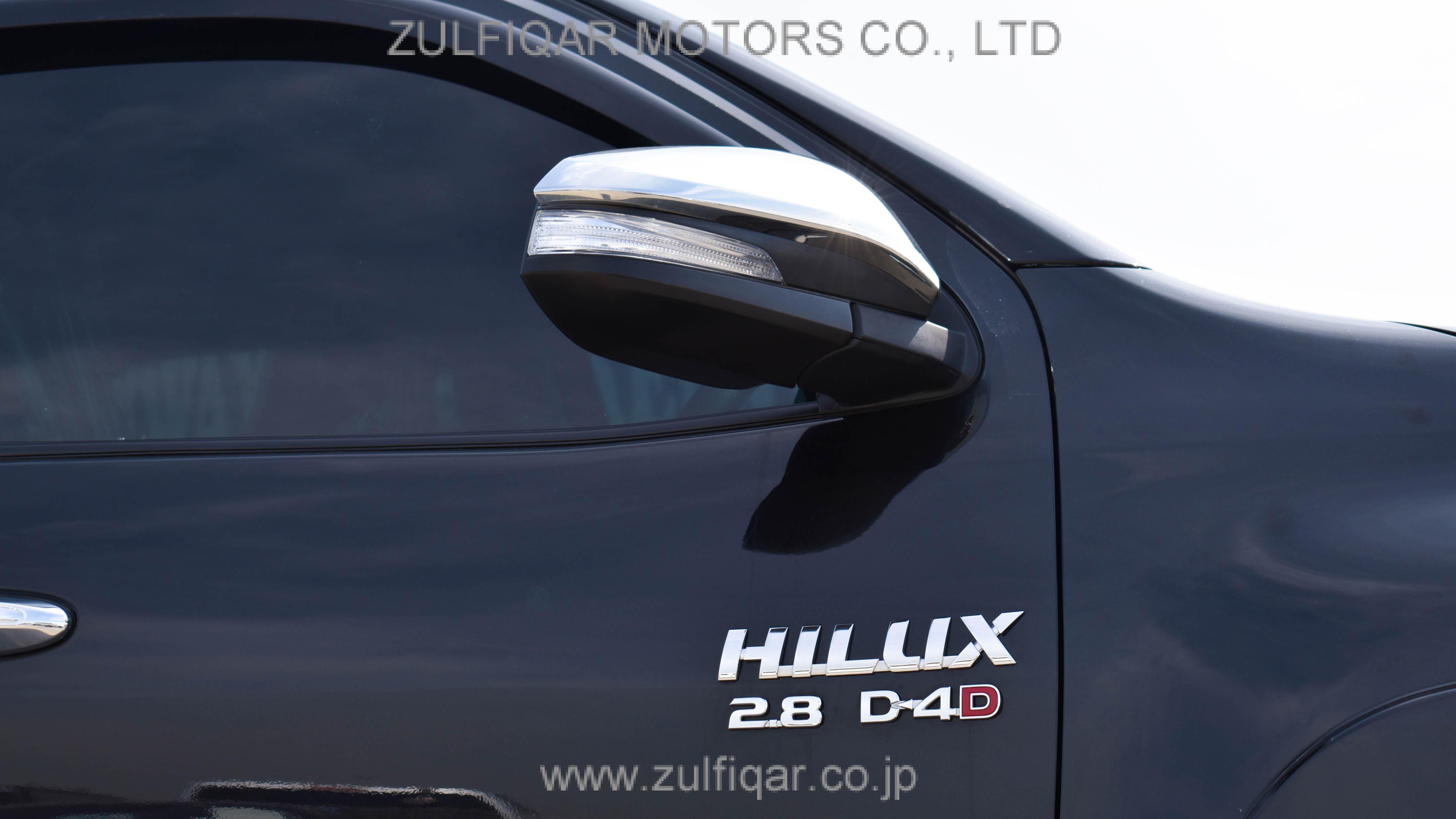 TOYOTA HILUX 2016 Image 12