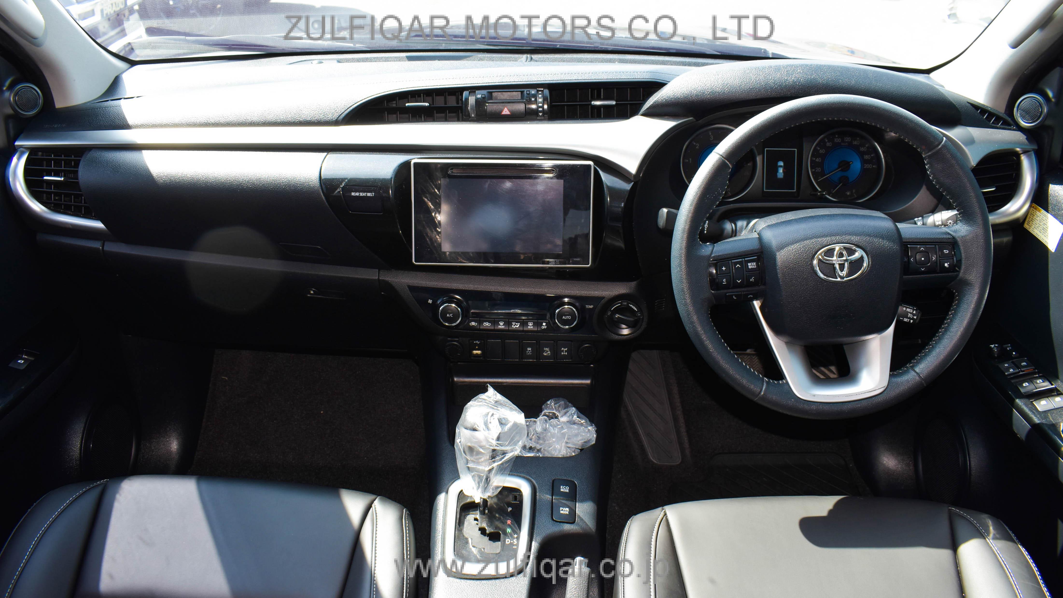 TOYOTA HILUX 2016 Image 3