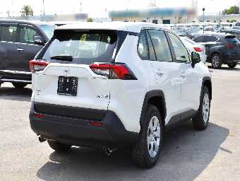 TOYOTA RAV-4 2023 Image 2