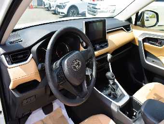TOYOTA RAV-4 2023 Image 13