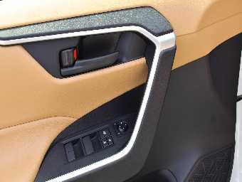 TOYOTA RAV-4 2023 Image 14