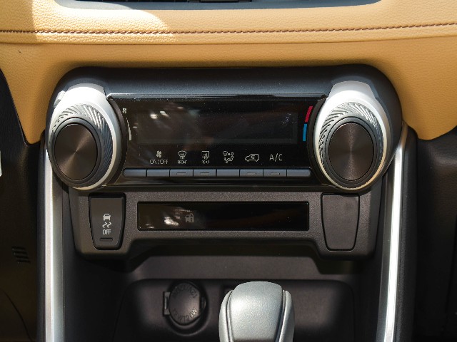 TOYOTA RAV-4 2023 Image 25