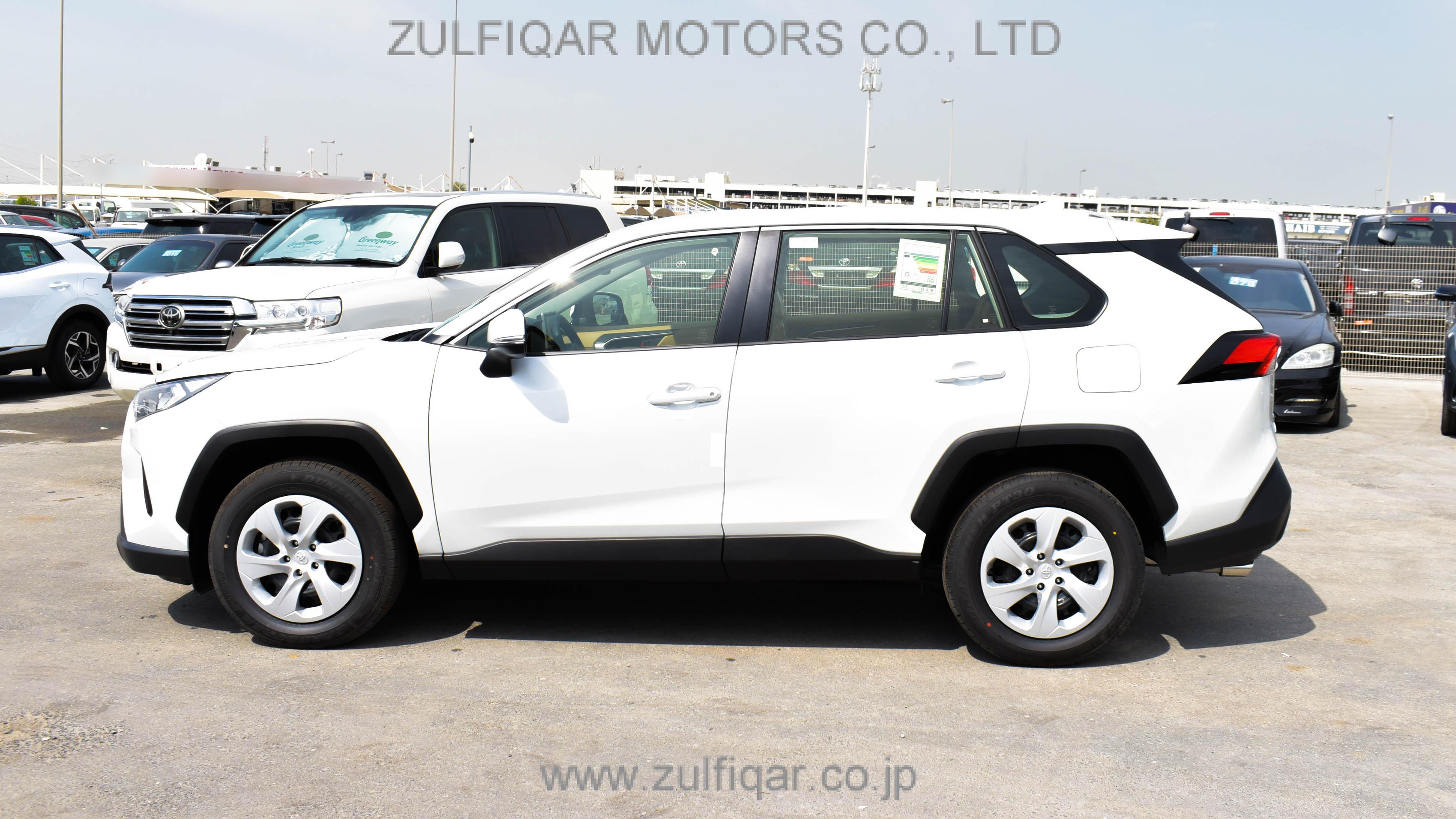 TOYOTA RAV-4 2023 Image 8