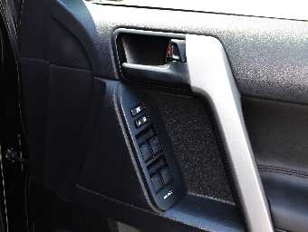 TOYOTA PRADO 2017 Image 13