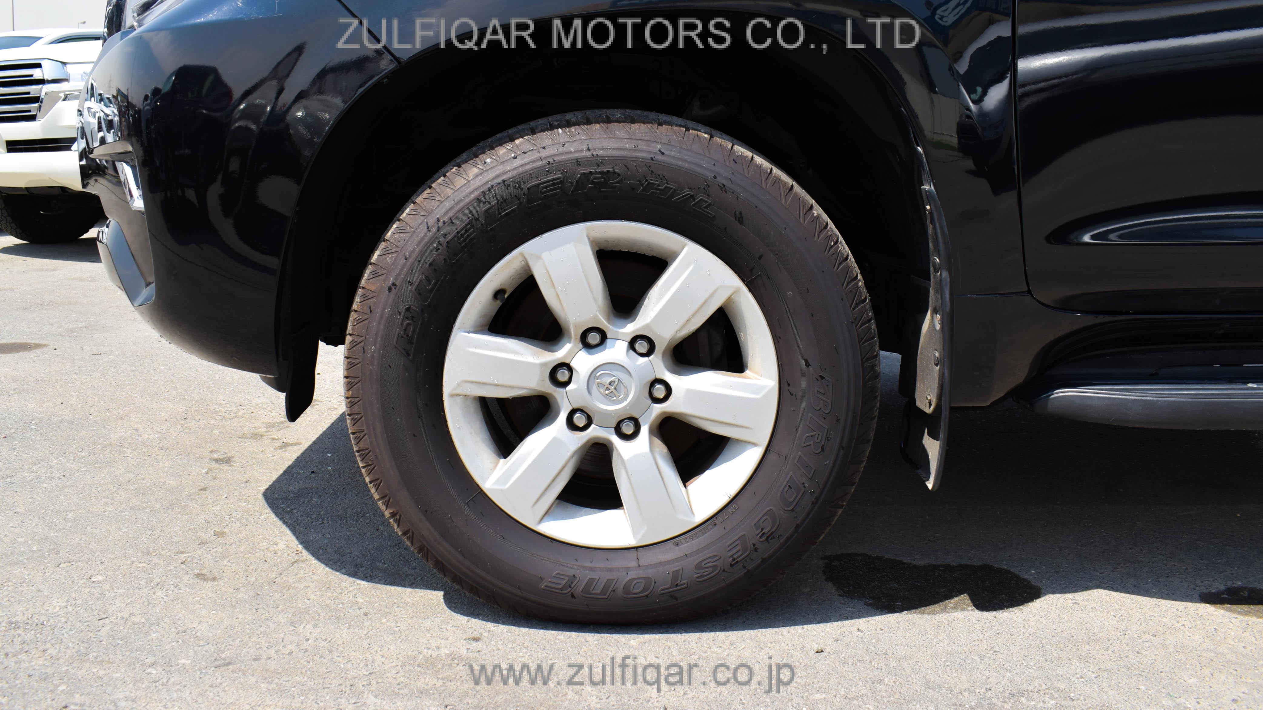 TOYOTA PRADO 2017 Image 6