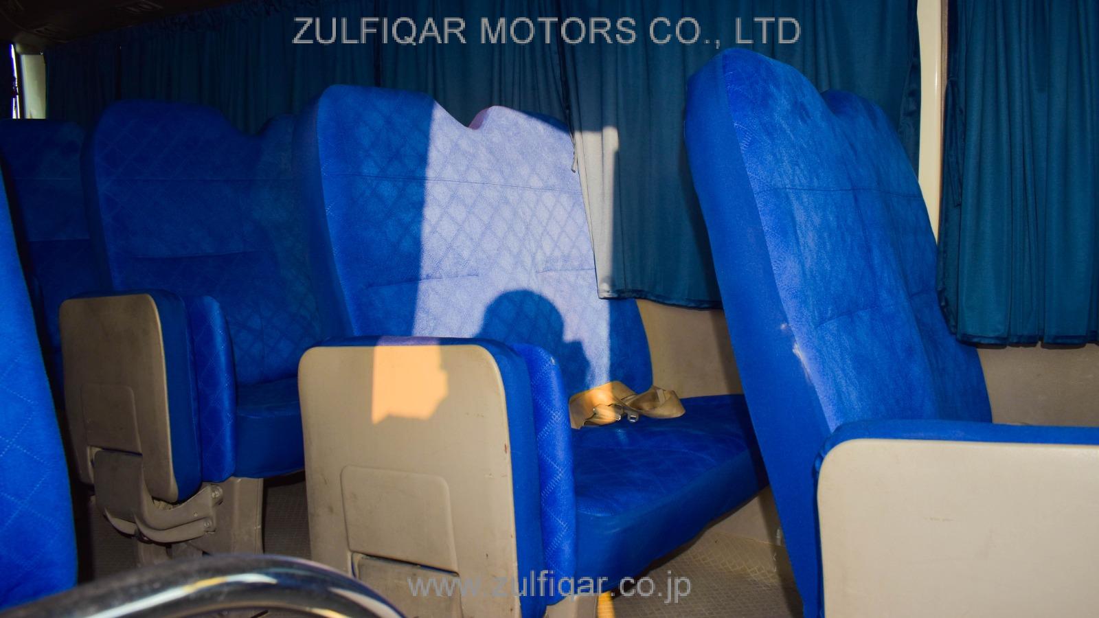 TOYOTA COASTER 2016 Image 11