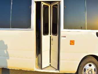 TOYOTA COASTER 2016 Image 9