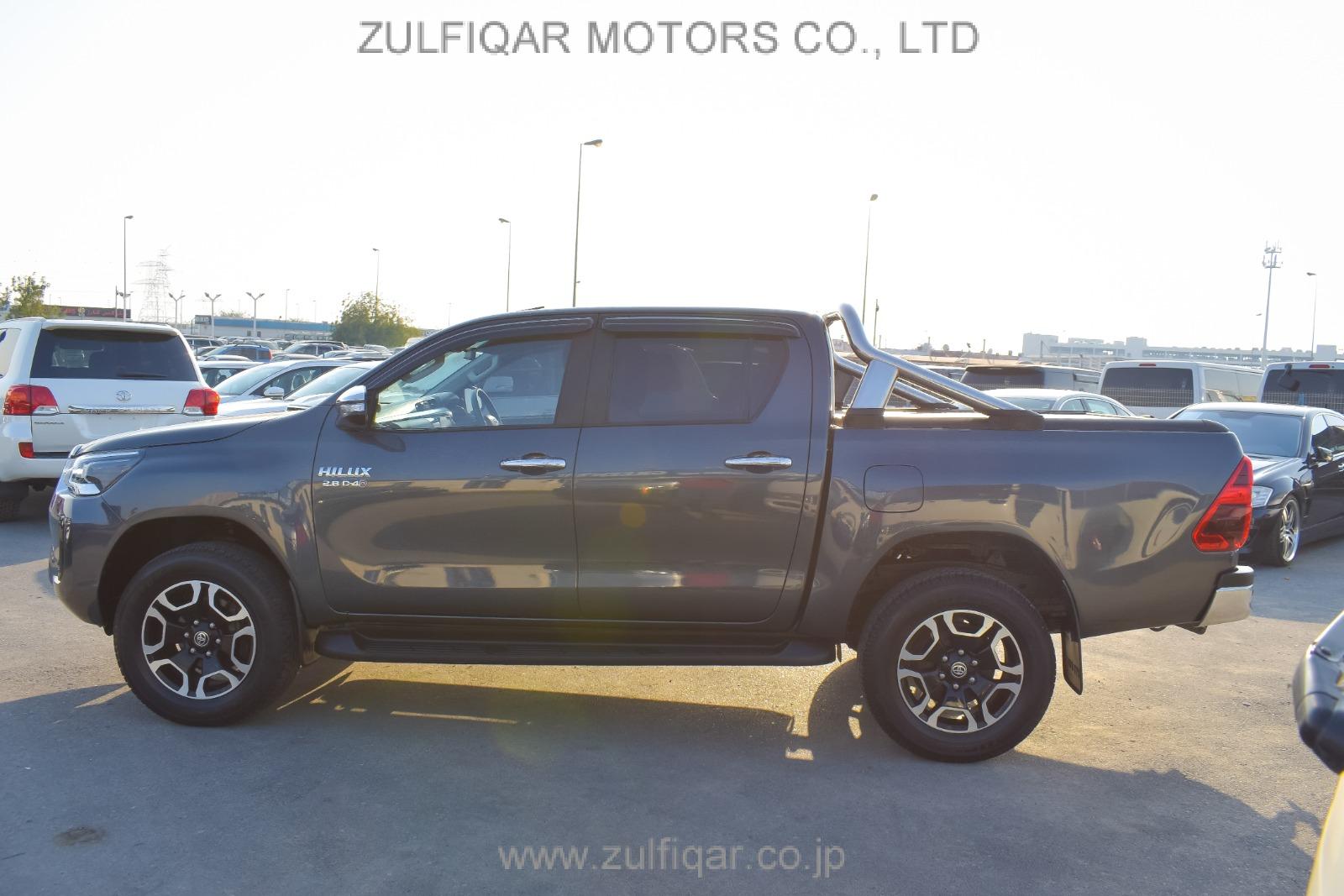 TOYOTA HILUX 2021 Image 6