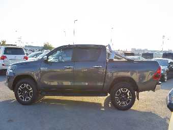 TOYOTA HILUX 2021 Image 6