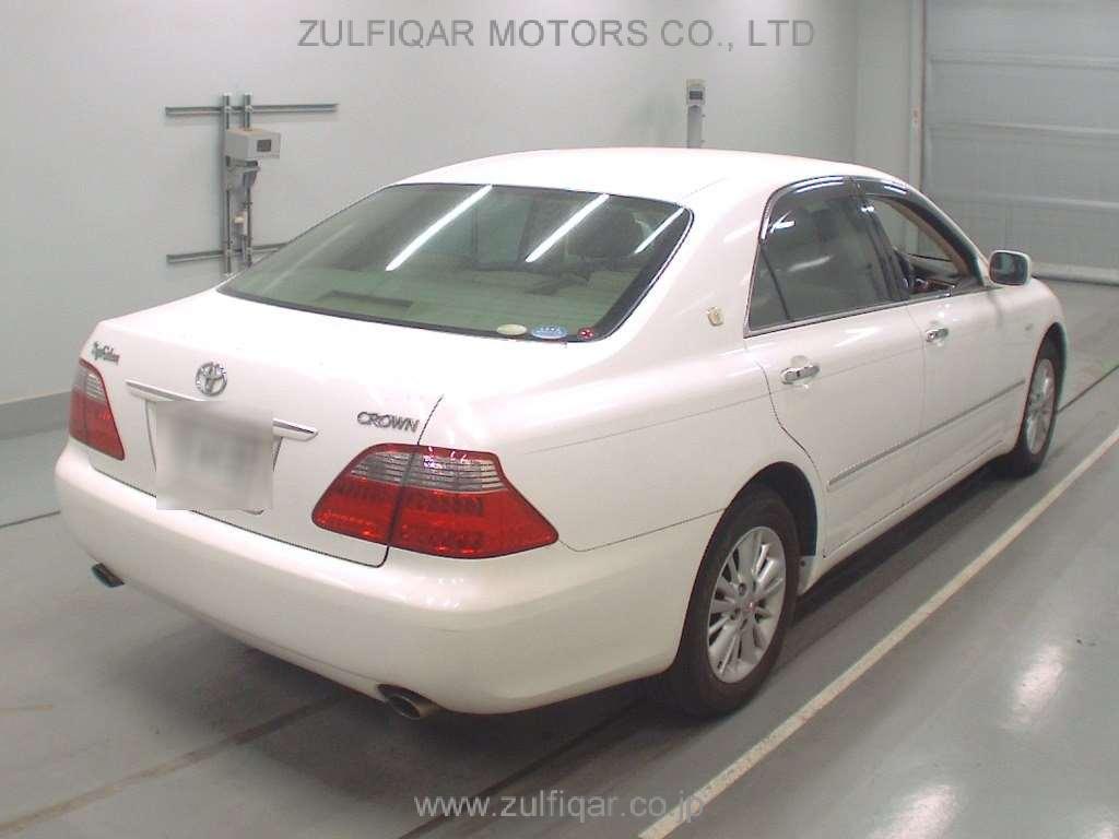 TOYOTA CROWN 2006 Image 2