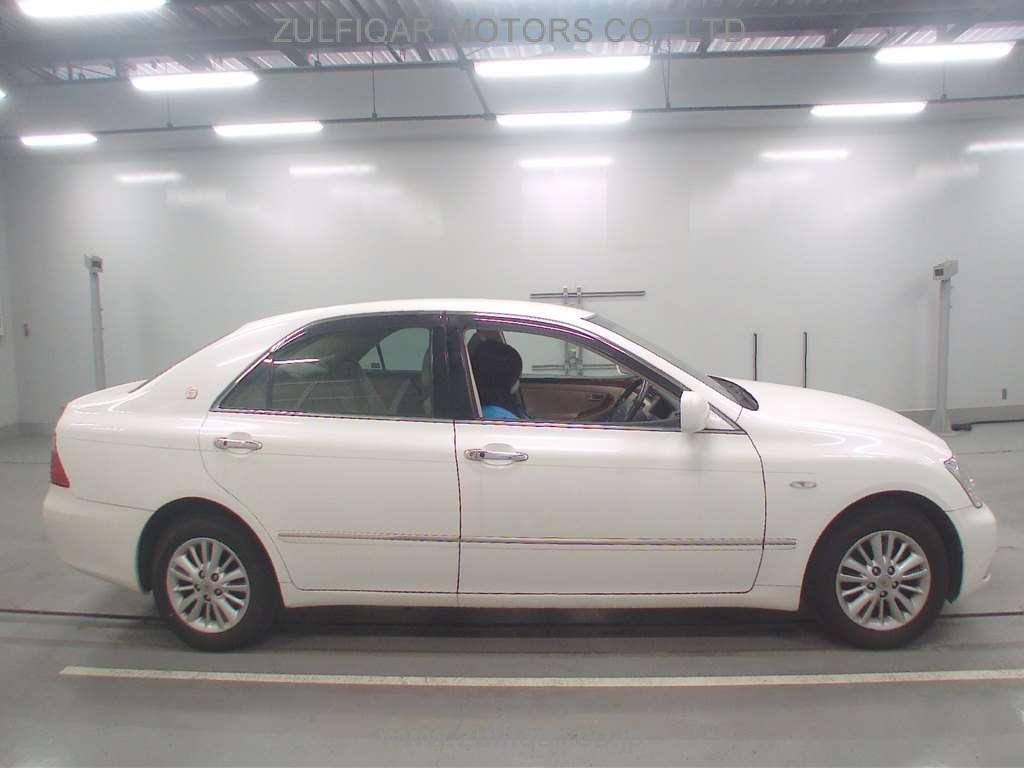 TOYOTA CROWN 2006 Image 3