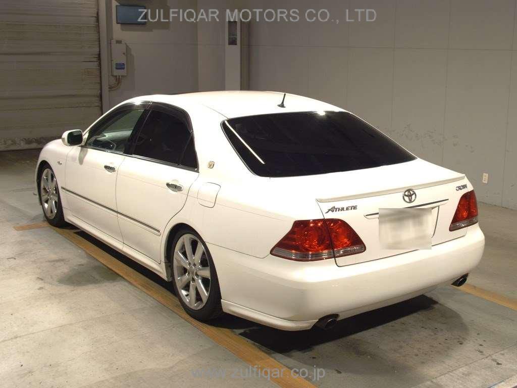 TOYOTA CROWN 2005 Image 4