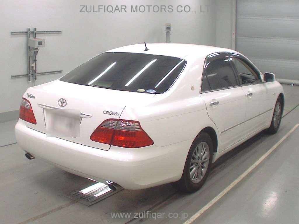 TOYOTA CROWN 2006 Image 2