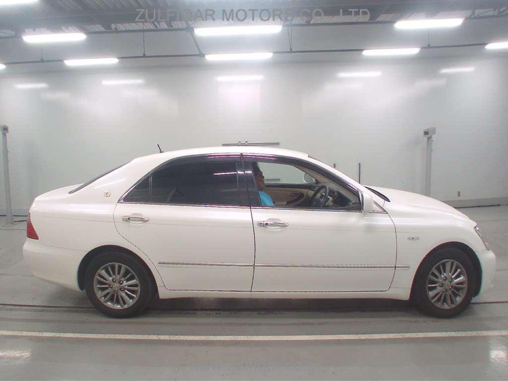 TOYOTA CROWN 2006 Image 3