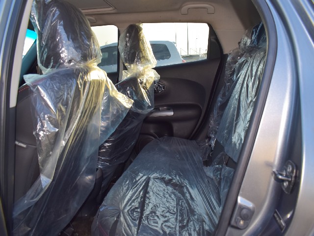 NISSAN JUKE 2011 Image 20