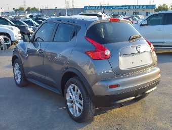 NISSAN JUKE 2011 Image 7