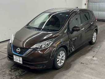 NISSAN NOTE 2018 Image 2