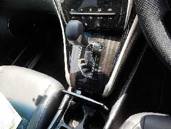 TOYOTA HARRIER 2020 Image 14