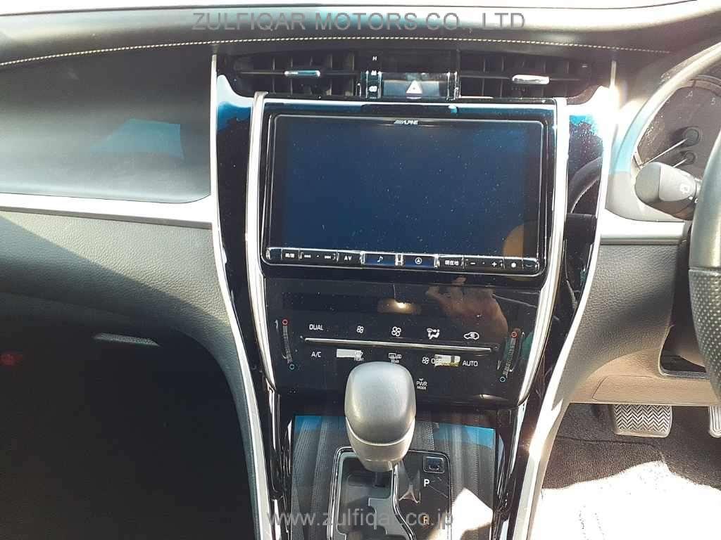 TOYOTA HARRIER 2020 Image 10