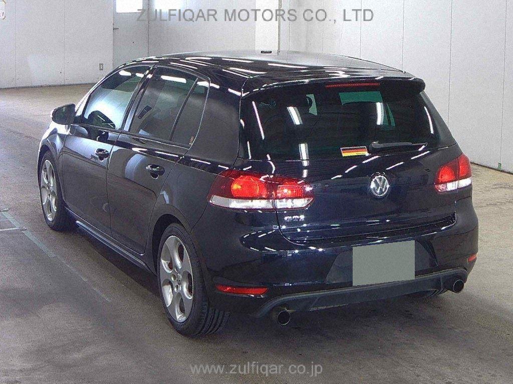 VOLKSWAGEN GOLF 2011 Image 2