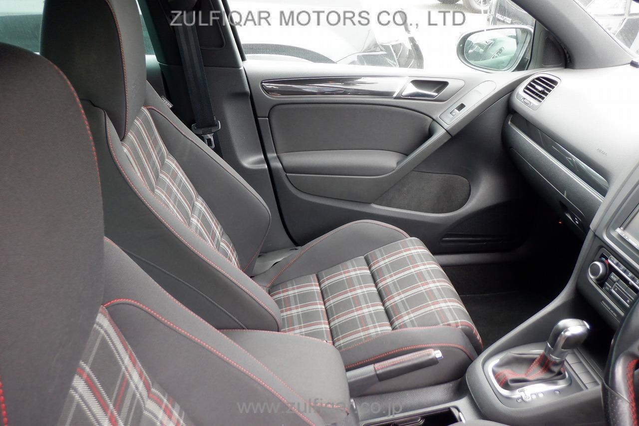 VOLKSWAGEN GOLF 2011 Image 10