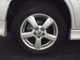 TOYOTA RAV-4 2006 Image 9