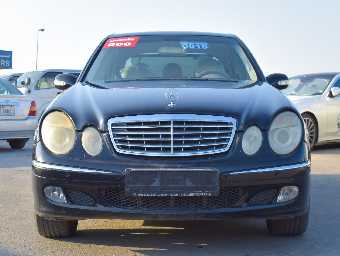 MERCEDES BENZ E CLASS 2004 Image 4