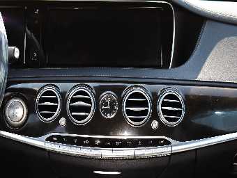 MERCEDES BENZ S CLASS 2015 Image 12