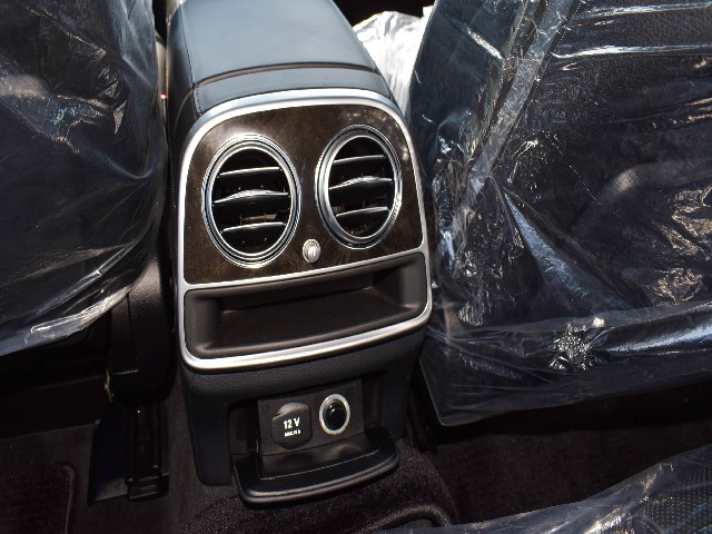 MERCEDES BENZ S CLASS 2015 Image 24