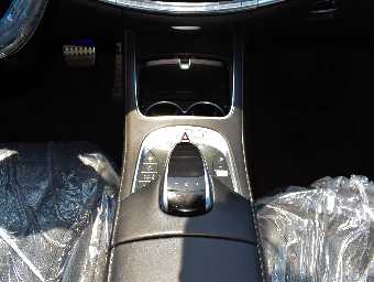 MERCEDES BENZ S CLASS 2015 Image 19